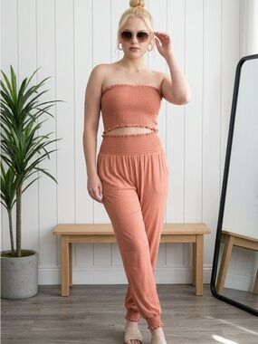 NWT Zenana Women’s  2 Piece Smocked Tube Top & Joggers Set Ash Rose - Size XS
